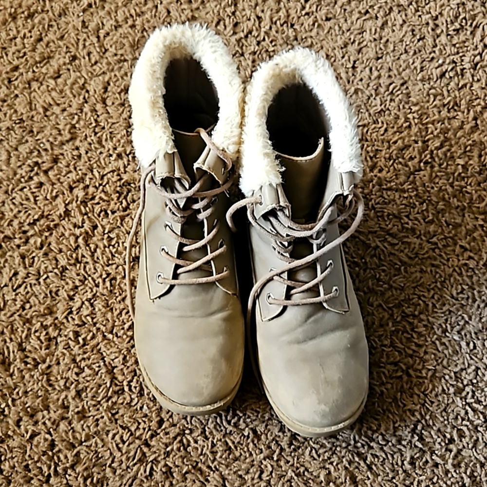 Kid dress boots